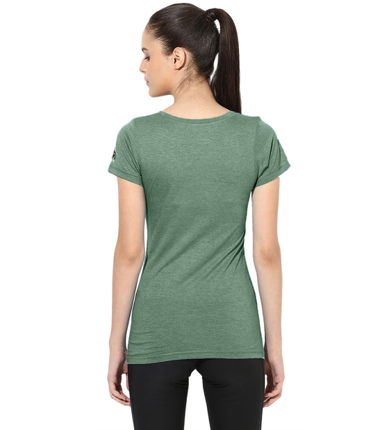 Women's training T-shirt (Pastel green )