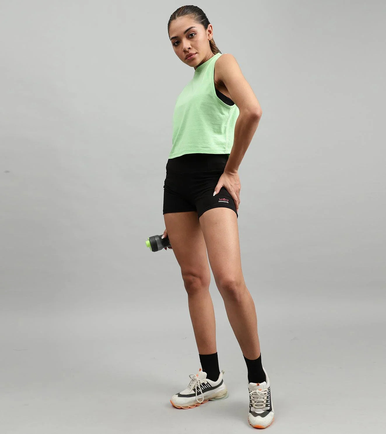 Women's crop muscle tank top Light green - wodarmour