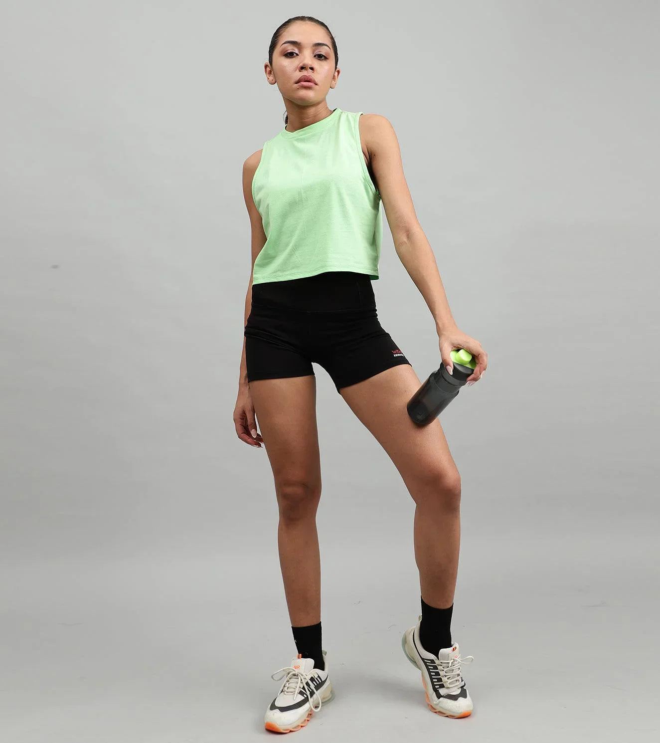 Women's crop muscle tank top Light green - wodarmour