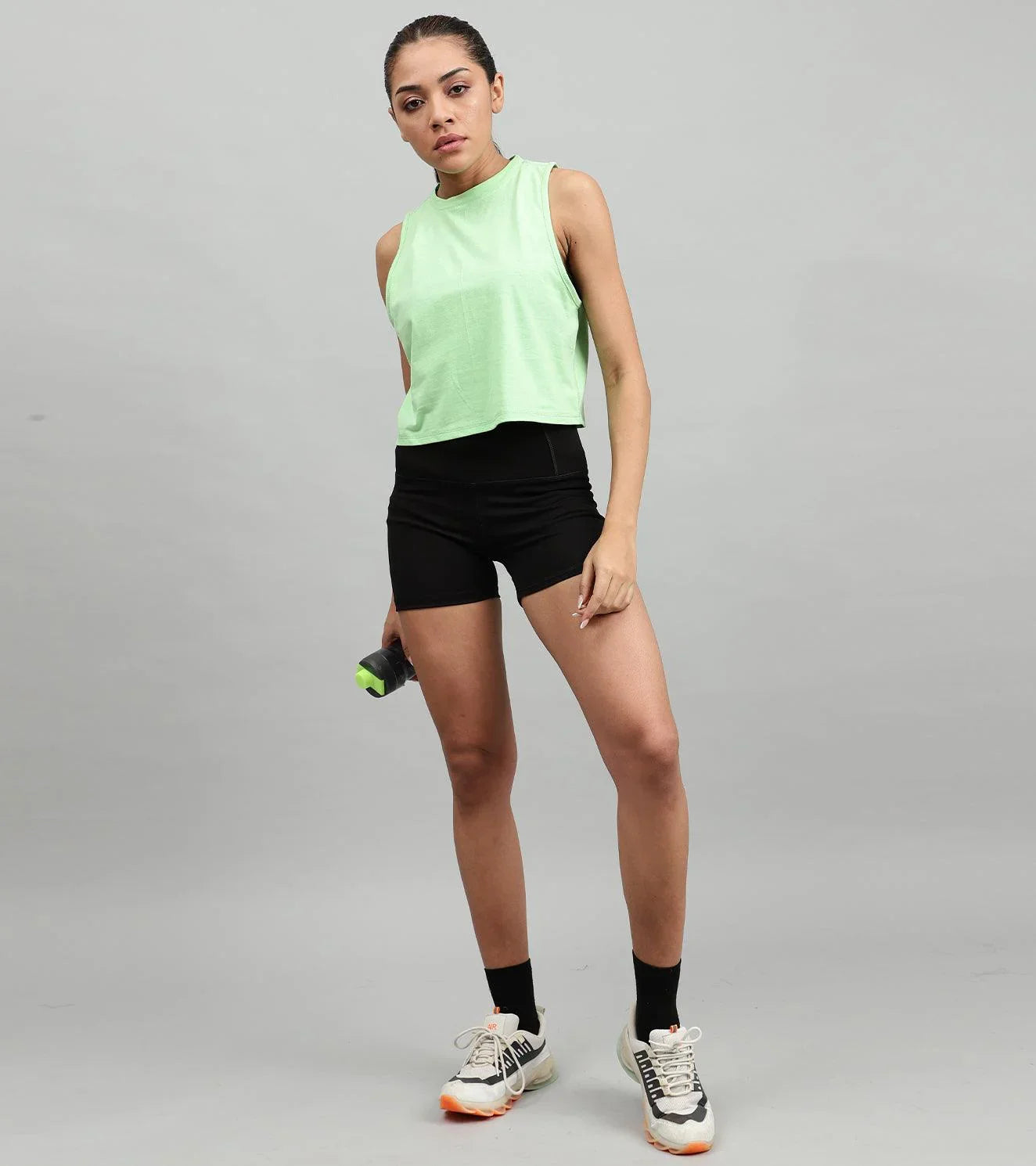 Women's crop muscle tank top Light green - wodarmour