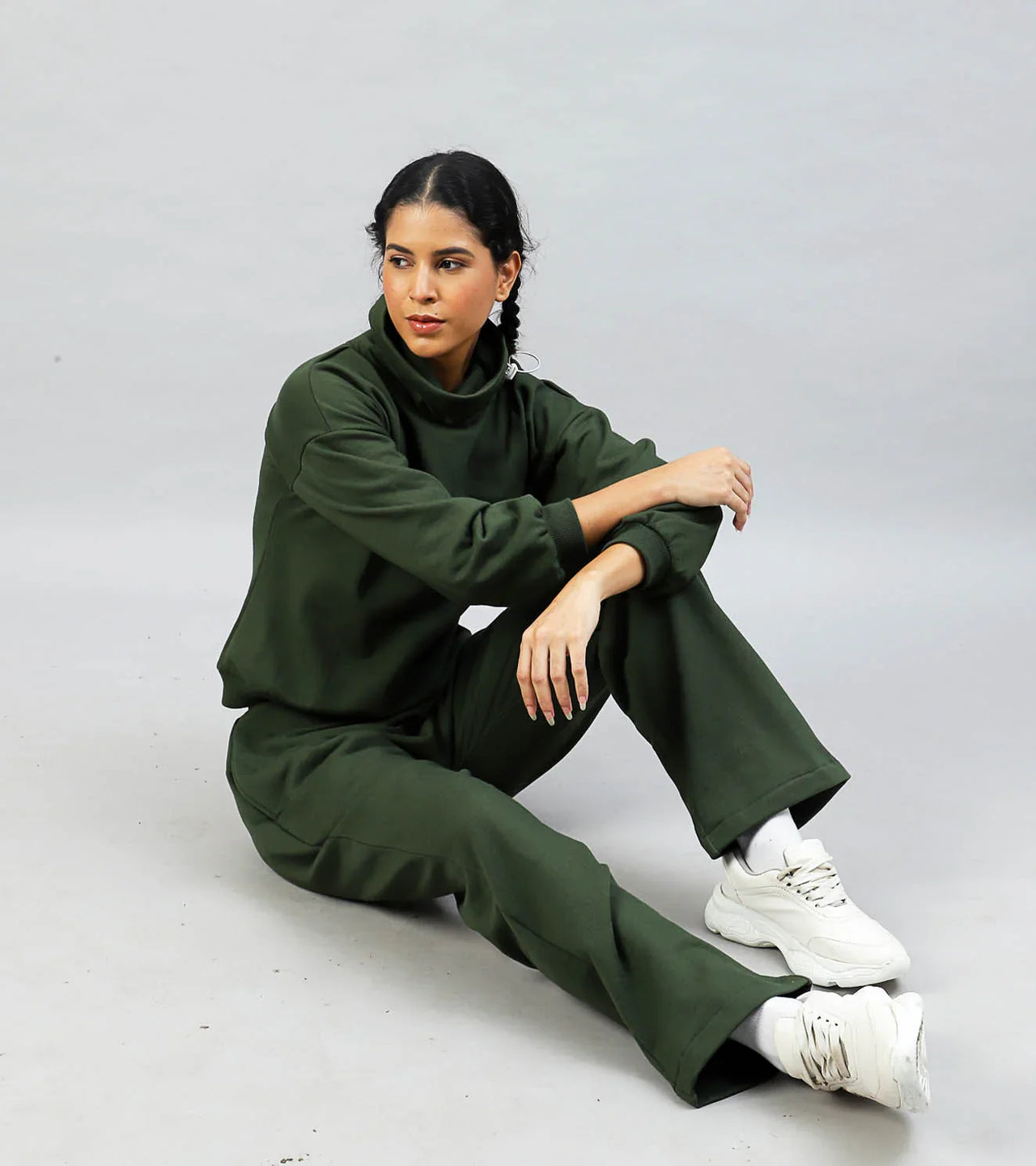 Women's High Neck sweat shirt