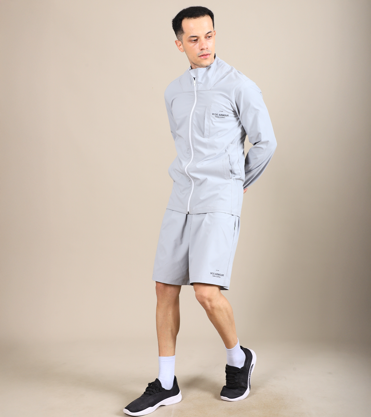 Men’s Full-Zip Performance Jacket – Light Grey