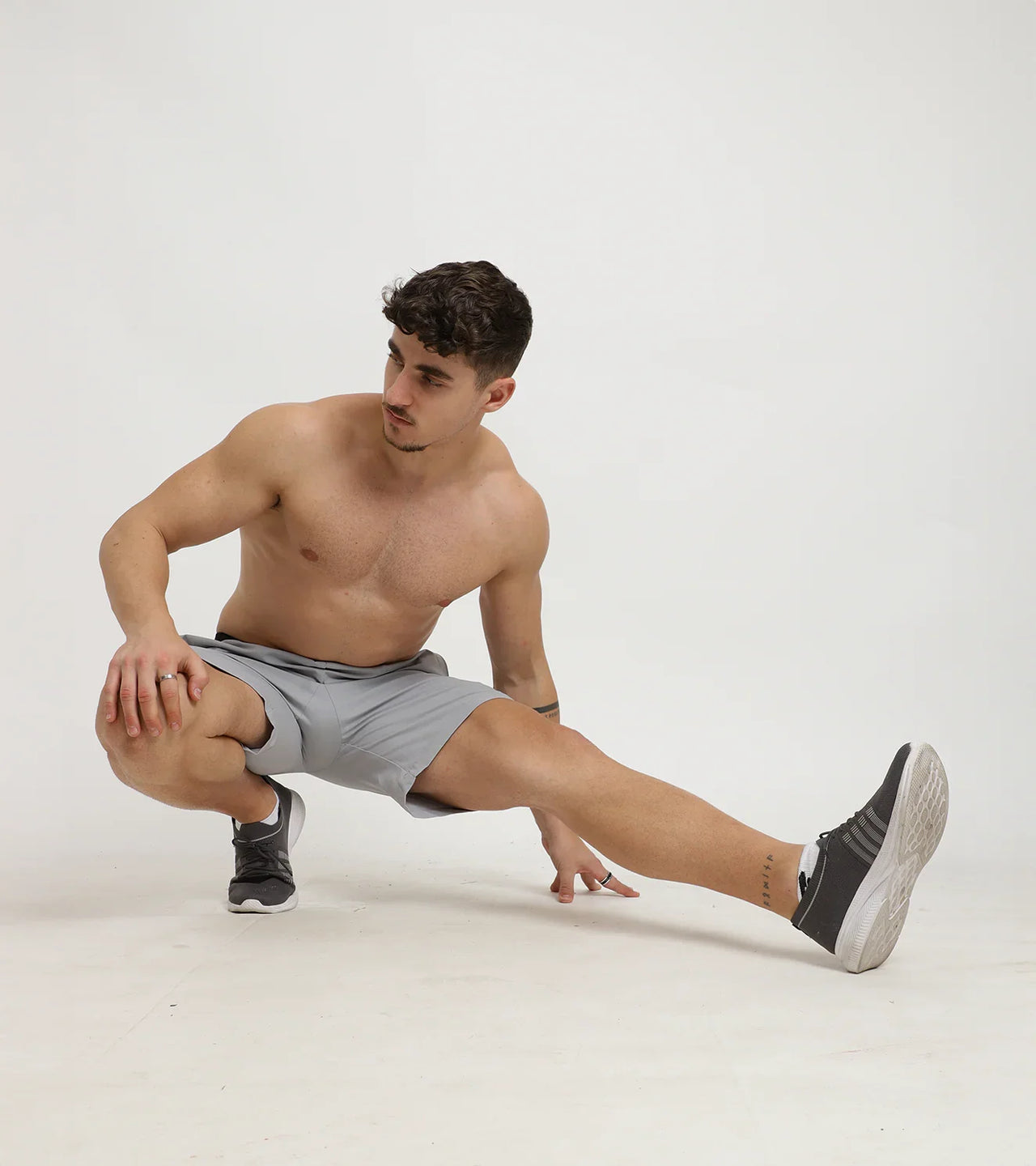 Elite Training Shorts - Light Grey