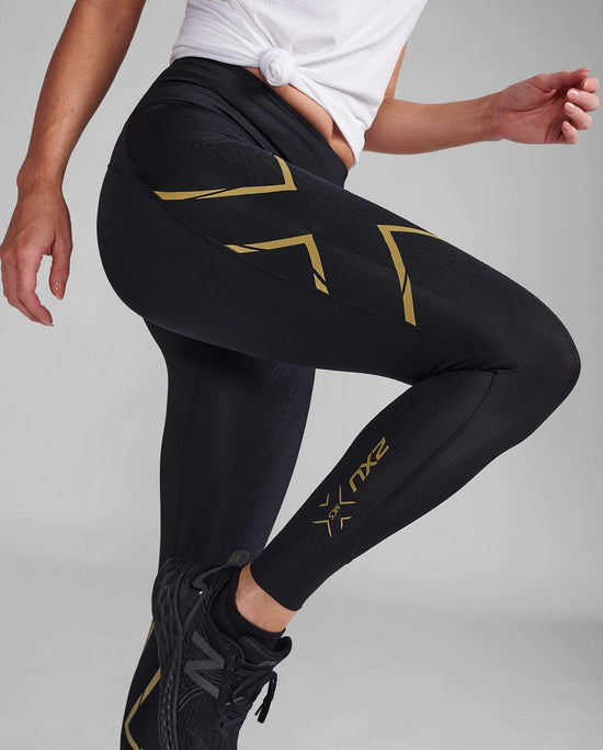 Women's 2xu light speed mid rise compression women's cycling tights (black/gold reflective) - wodarmour