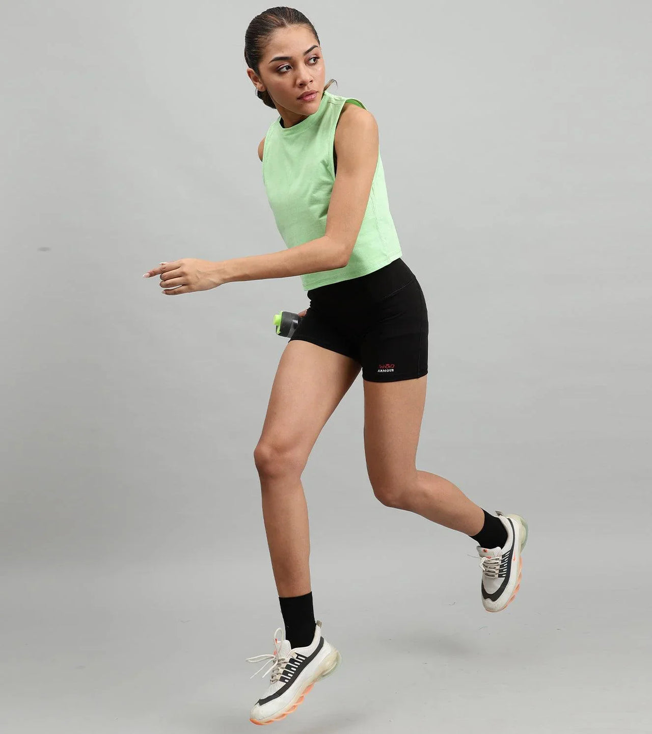 Women's crop muscle tank top Light green - wodarmour