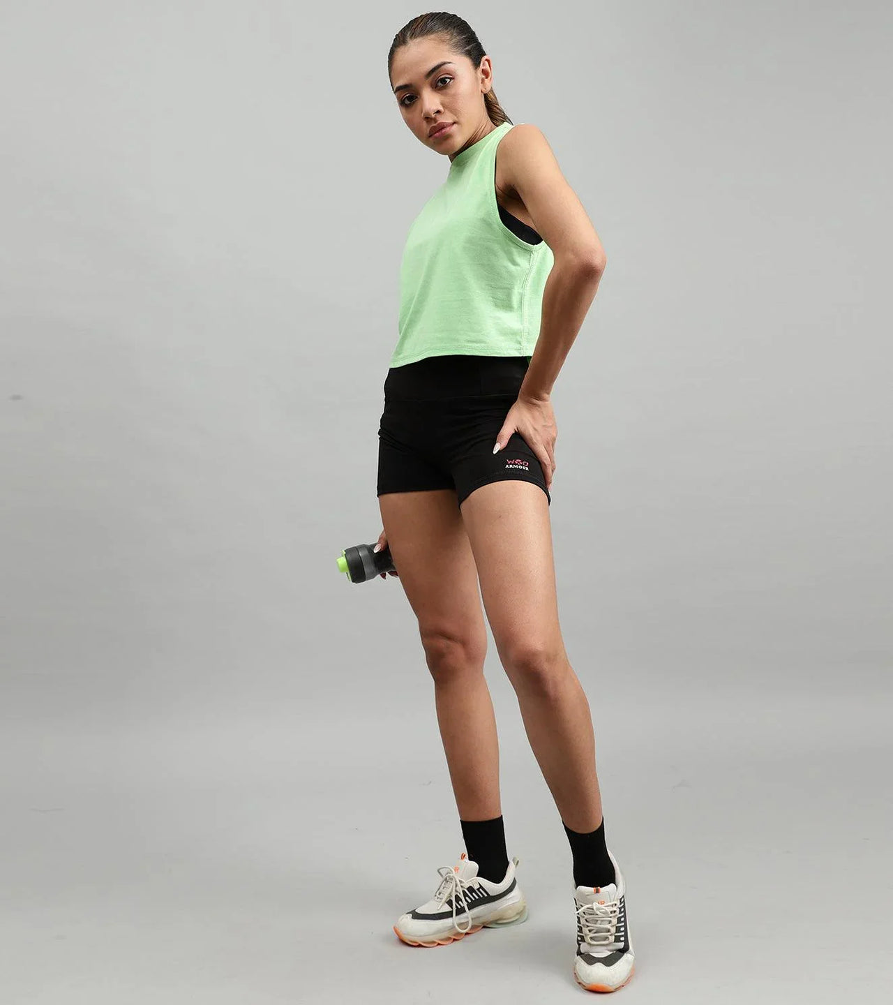 Women's crop muscle tank top Light green - wodarmour