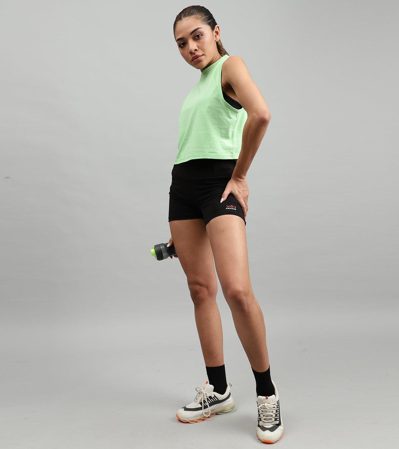 Women's crop muscle tank top Light green - wodarmour