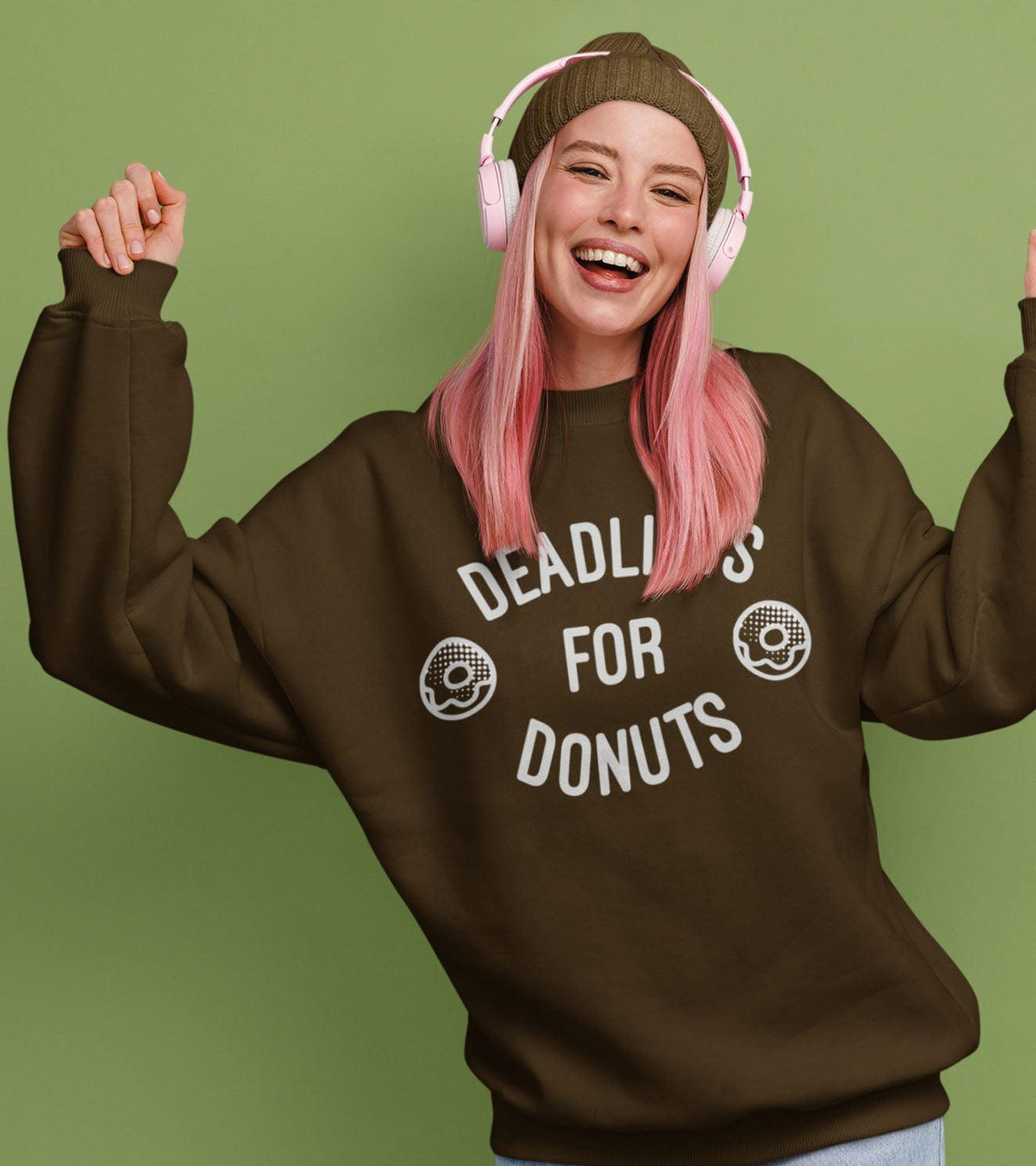 Women's Drop Shoulder Sweatshirt - wodarmour