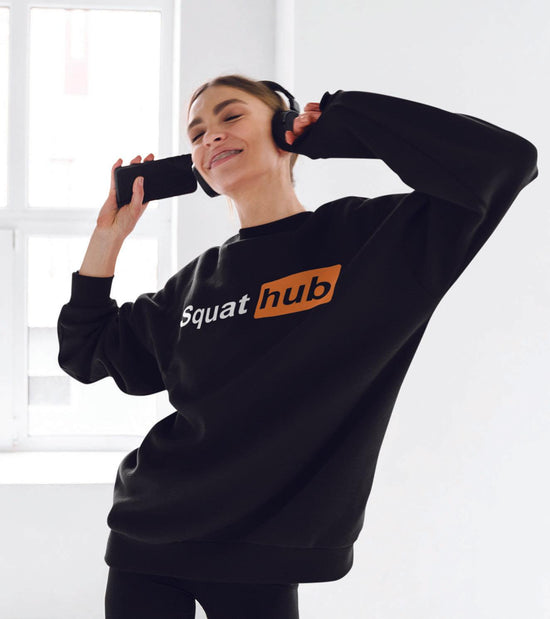 Women's Loose fit Squat hub Sweatshirt (Black) - wodarmour