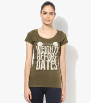 Women's "Weights before Dates" Graphic T-shirt - wodarmour