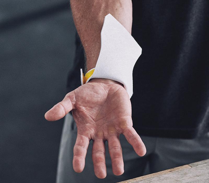 VICTORY GRIPS Men's X2 Freedom 男性用XLサイズ Victory Grips X2 Freedom Grips | Rogue Fitness