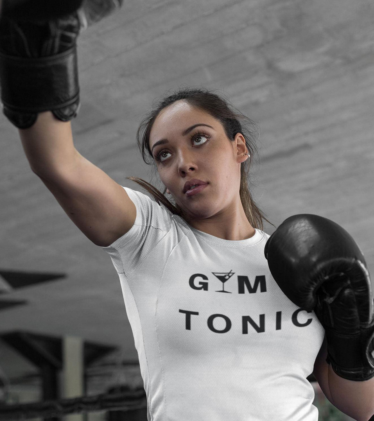 Women's "GYM & TONIC" T-Shirt - wodarmour