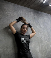 Women's Weight Lifting T-Shirt (Black) - wodarmour