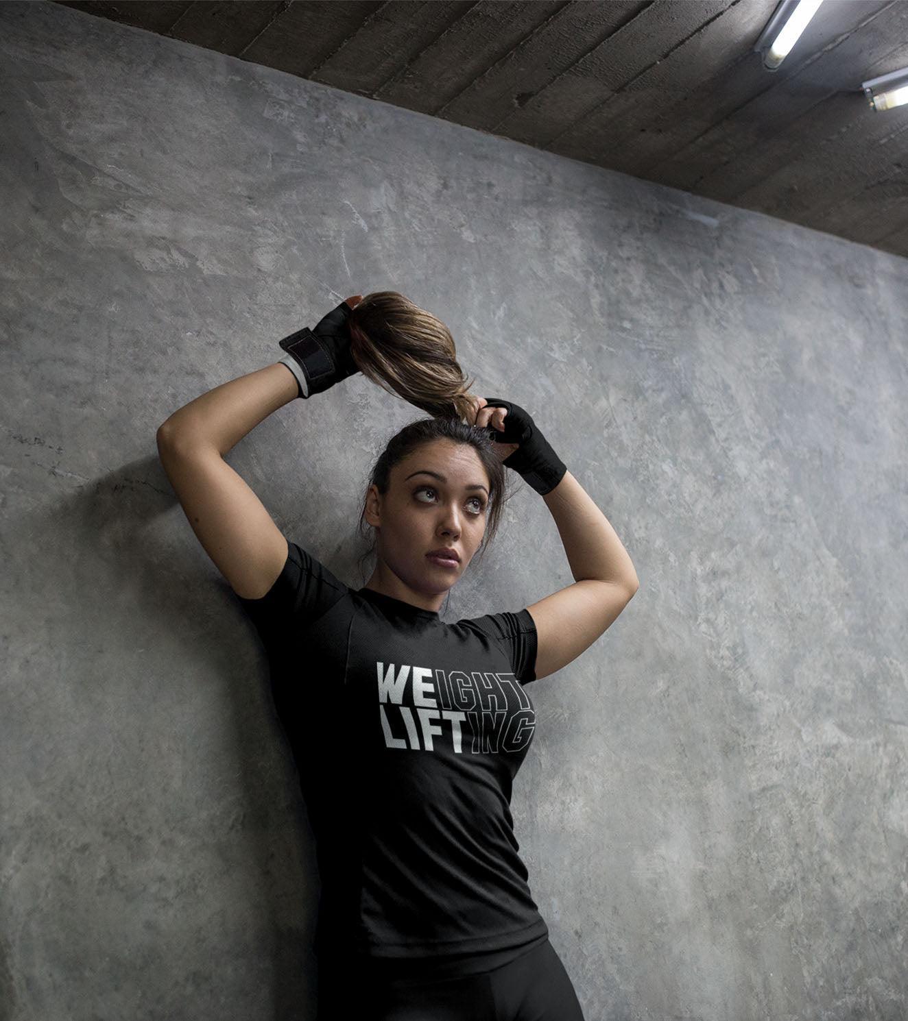 Women's Weight Lifting T-Shirt (Black) - wodarmour