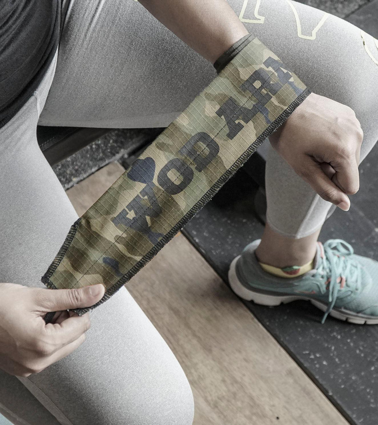 Wrist Strength Wraps (Camouflage) - wodarmour